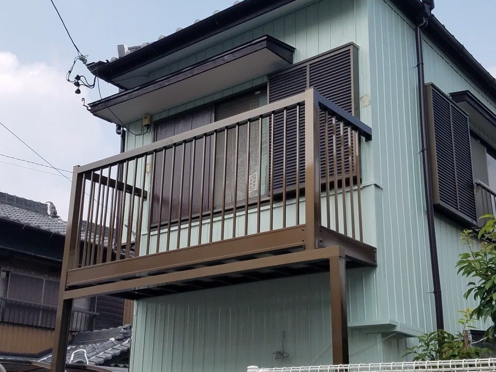 バルコニー取替工事 | 名古屋市天白区のエクステリア工事ならイズ美