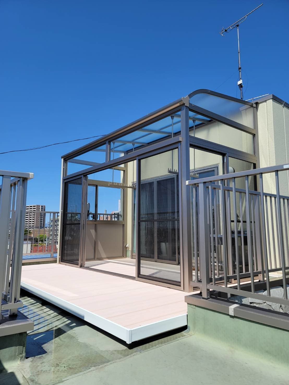 サンルーム新設 | 名古屋市天白区のエクステリア工事ならイズ美