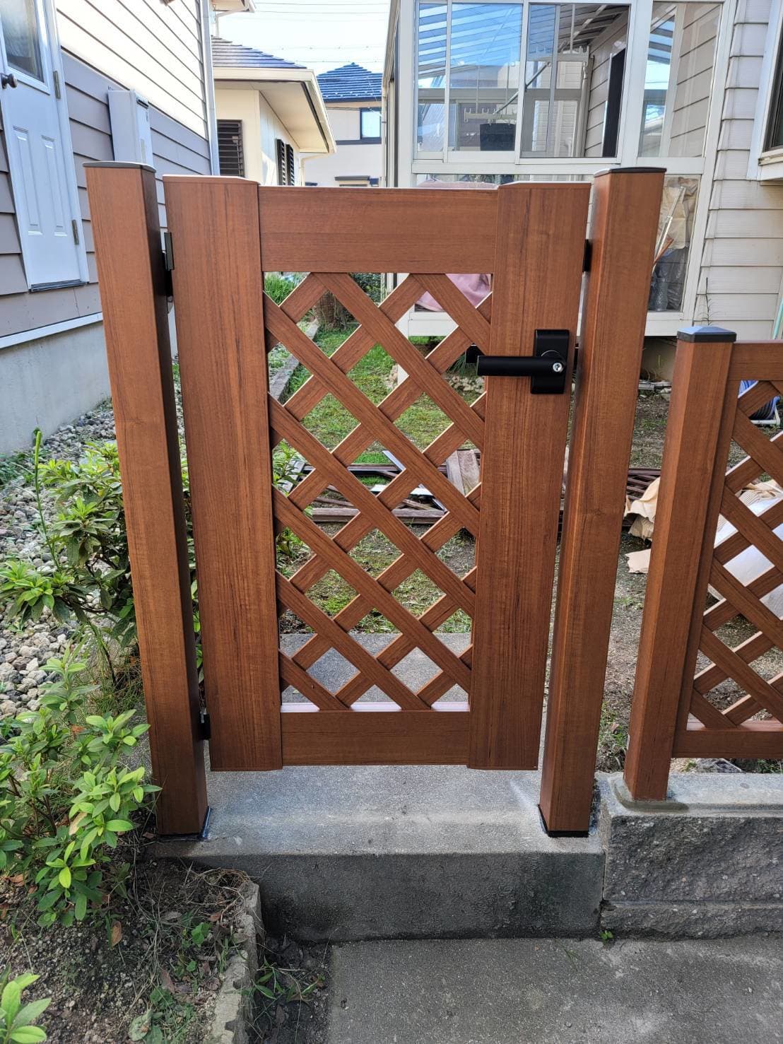 門扉設置 | 名古屋市天白区のエクステリア工事ならイズ美