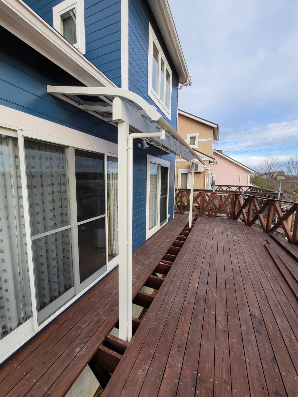 テラス設置 | 名古屋市天白区のエクステリア工事ならイズ美